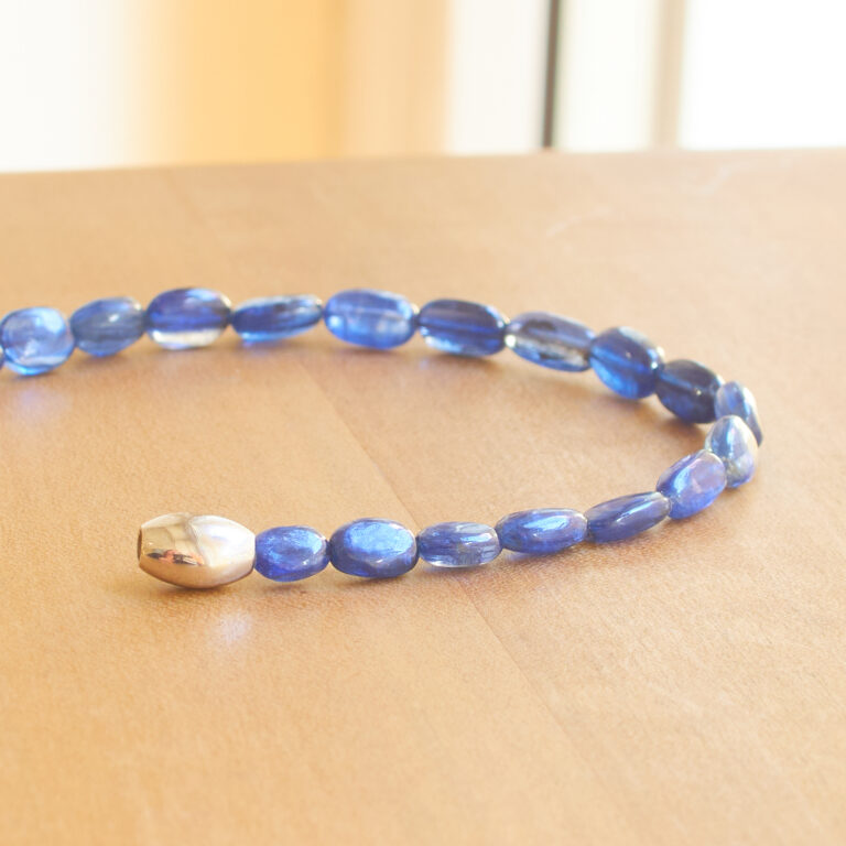 Kyanit-Kette Schmuckatelier Egger